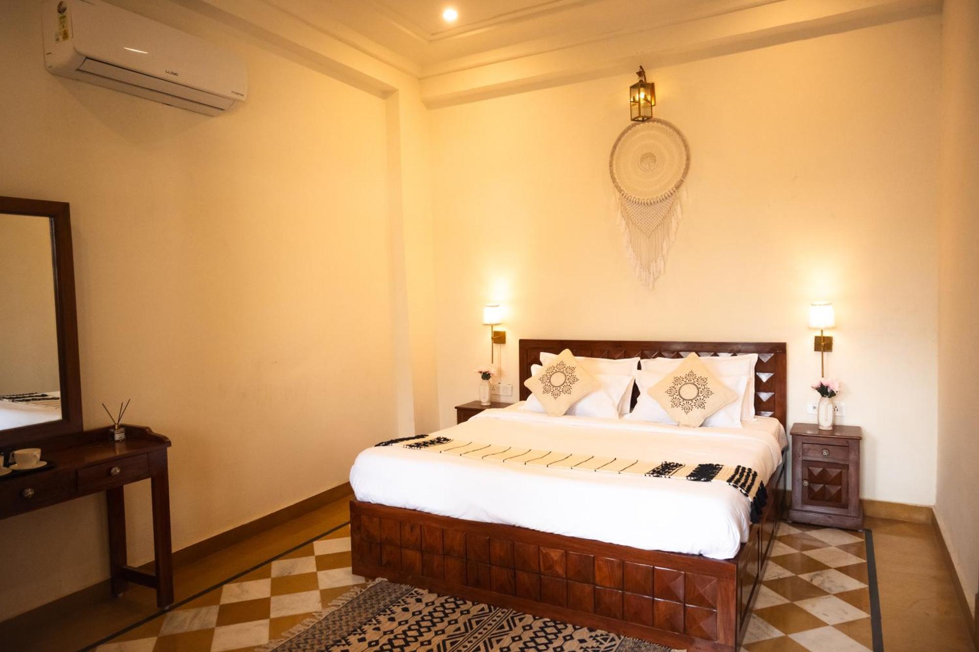 Banana Hostel بوشكار المظهر الخارجي الصورة